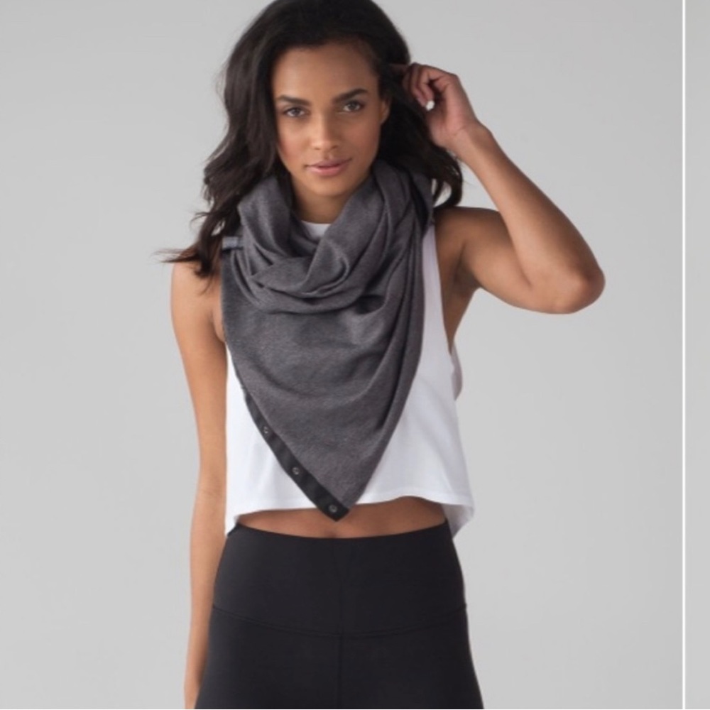 Lululemon Vinyasa Scarf